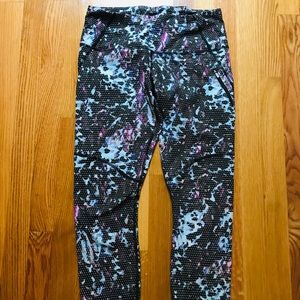 Lululemon multi color crop leggings size 8